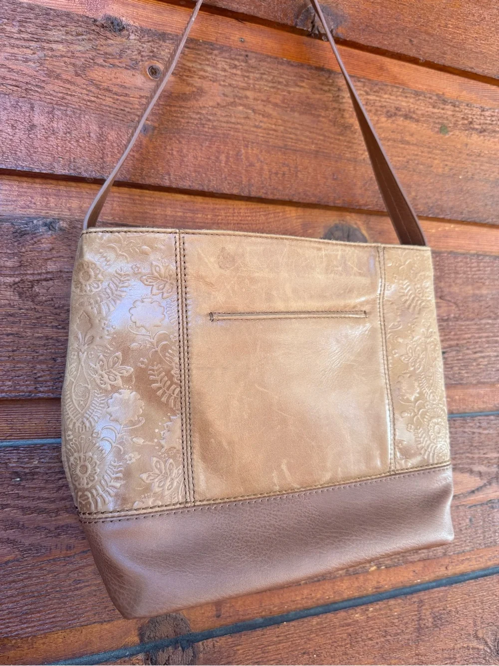 The Sak tan embossed shoulder bag - Picture 3 of 3